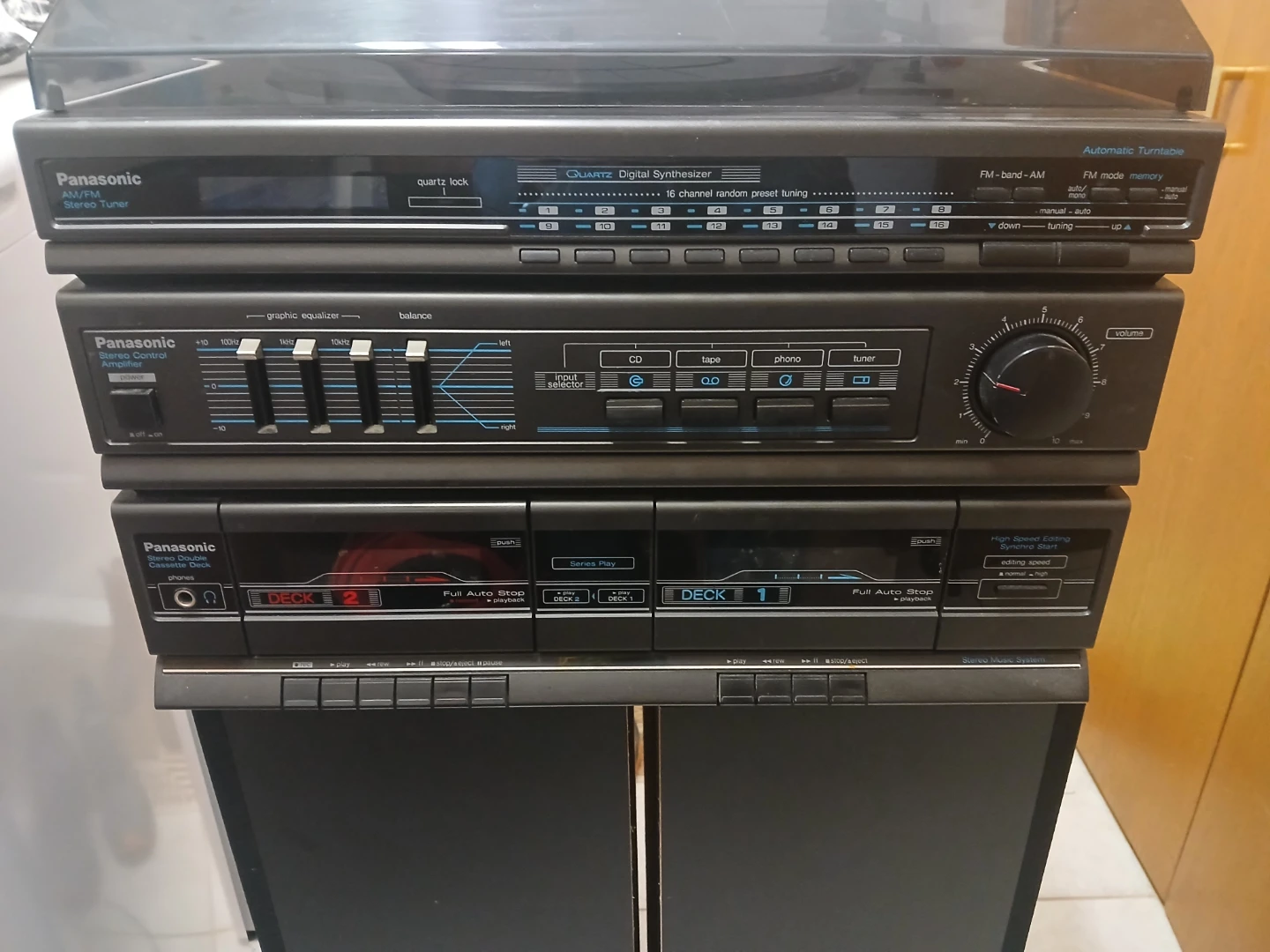 Panasonic Stereo System with Record Player & 2 Cassette Decks - photo 2