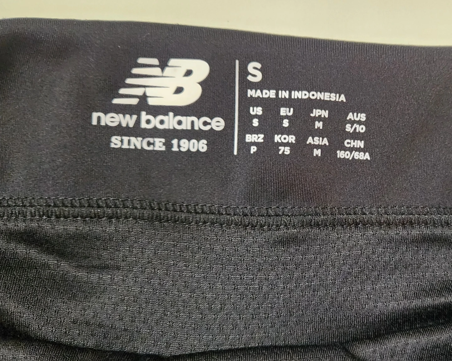 New Balance Woman's Running Shorts - photo 3