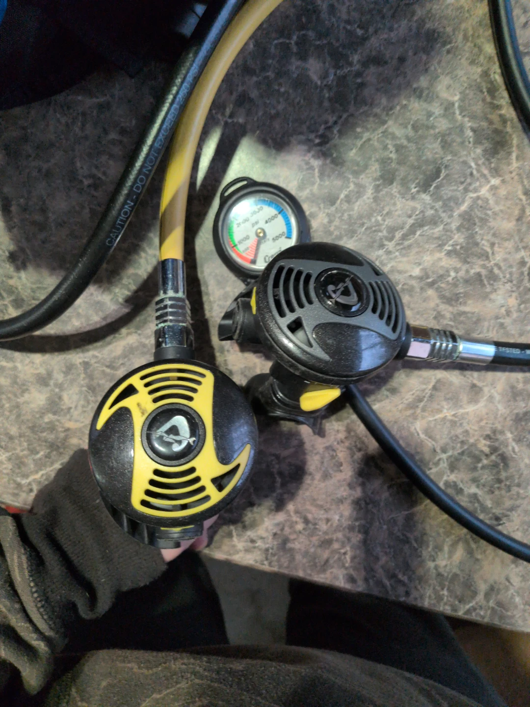 Scuba Diving Regulator Set with Gauge