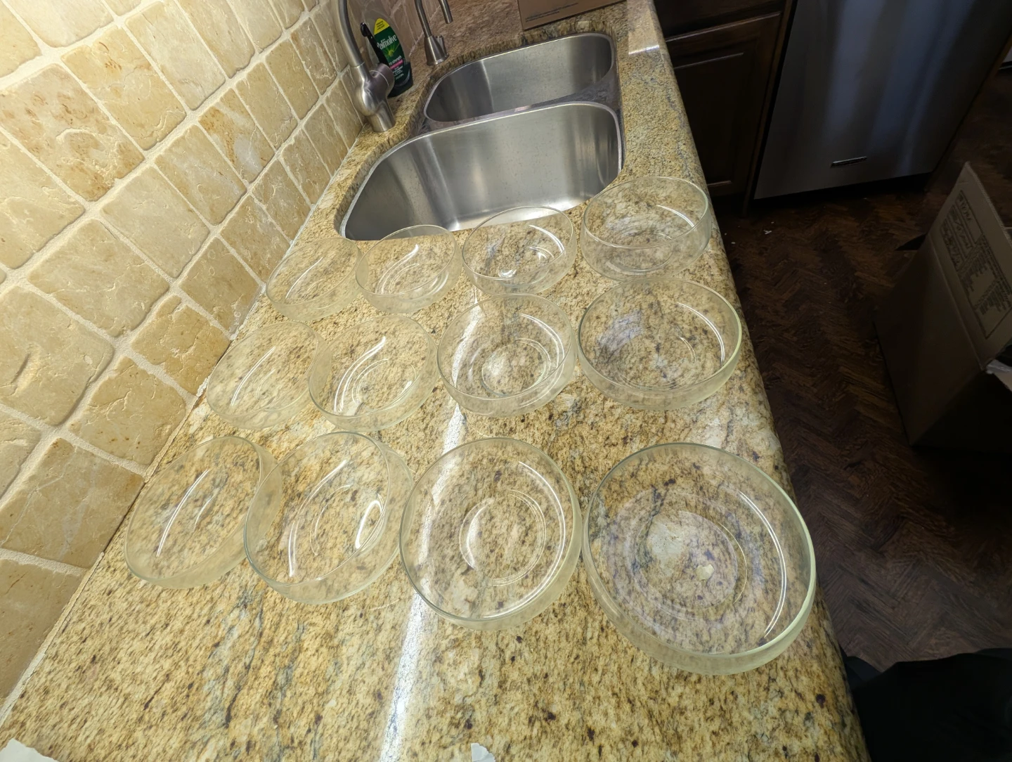 Set of 10 Glass Bowls - photo 2