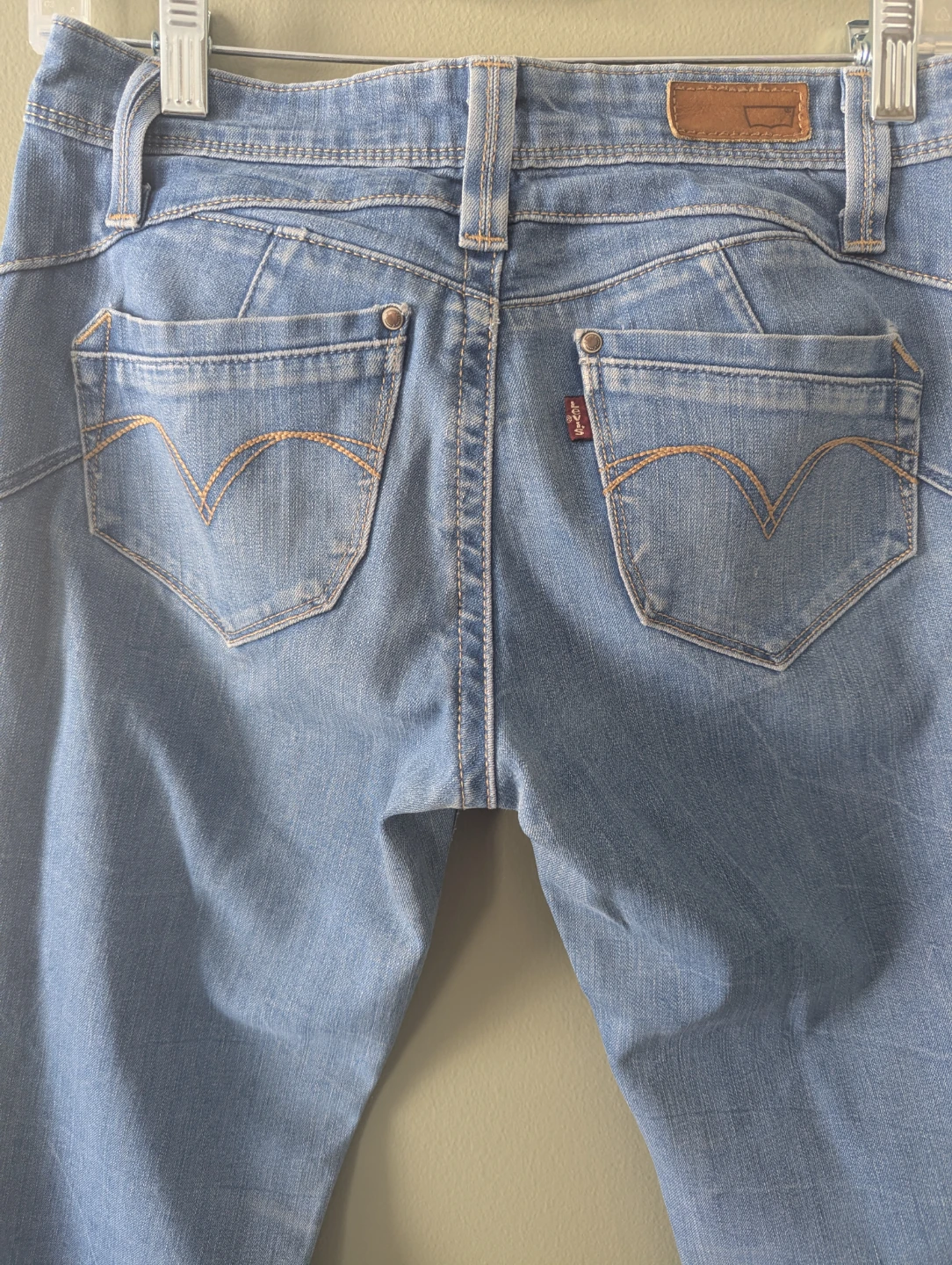 Levi's Classic Low Rise Skinny Jeans Size 27 Inseam 29 - photo 5