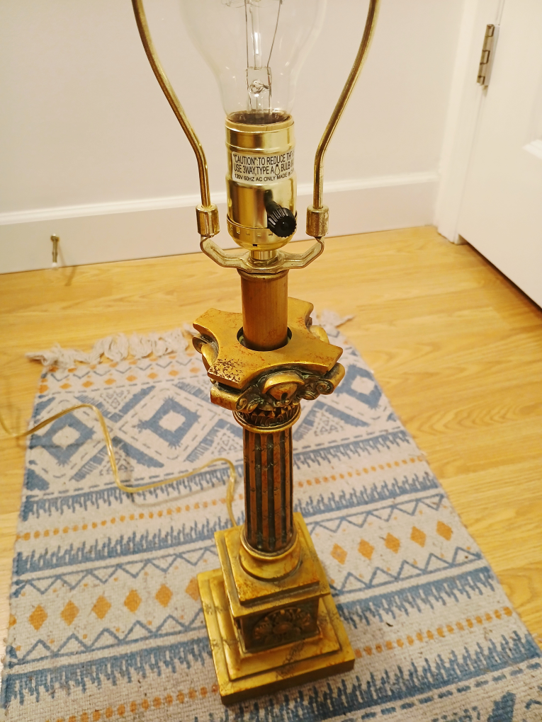 Antique Style Table Lamp New - photo 3