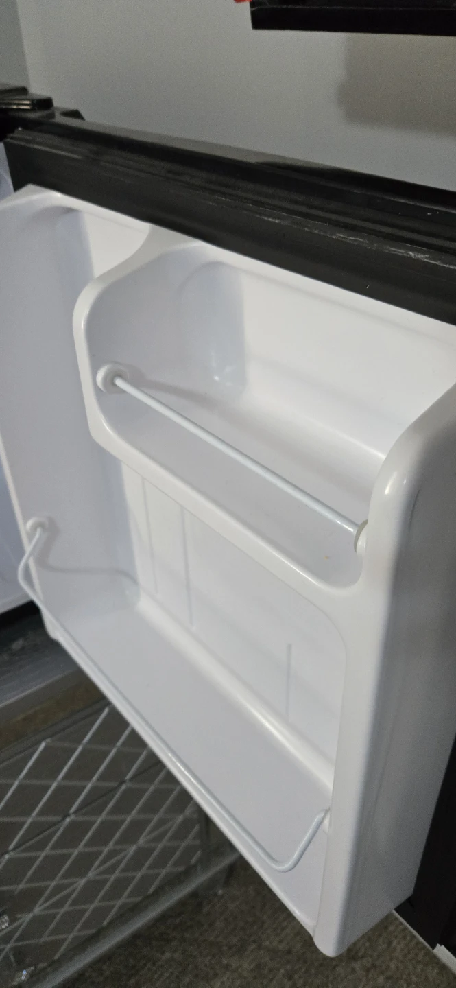 Insignia Black Mini Fridge - photo 3
