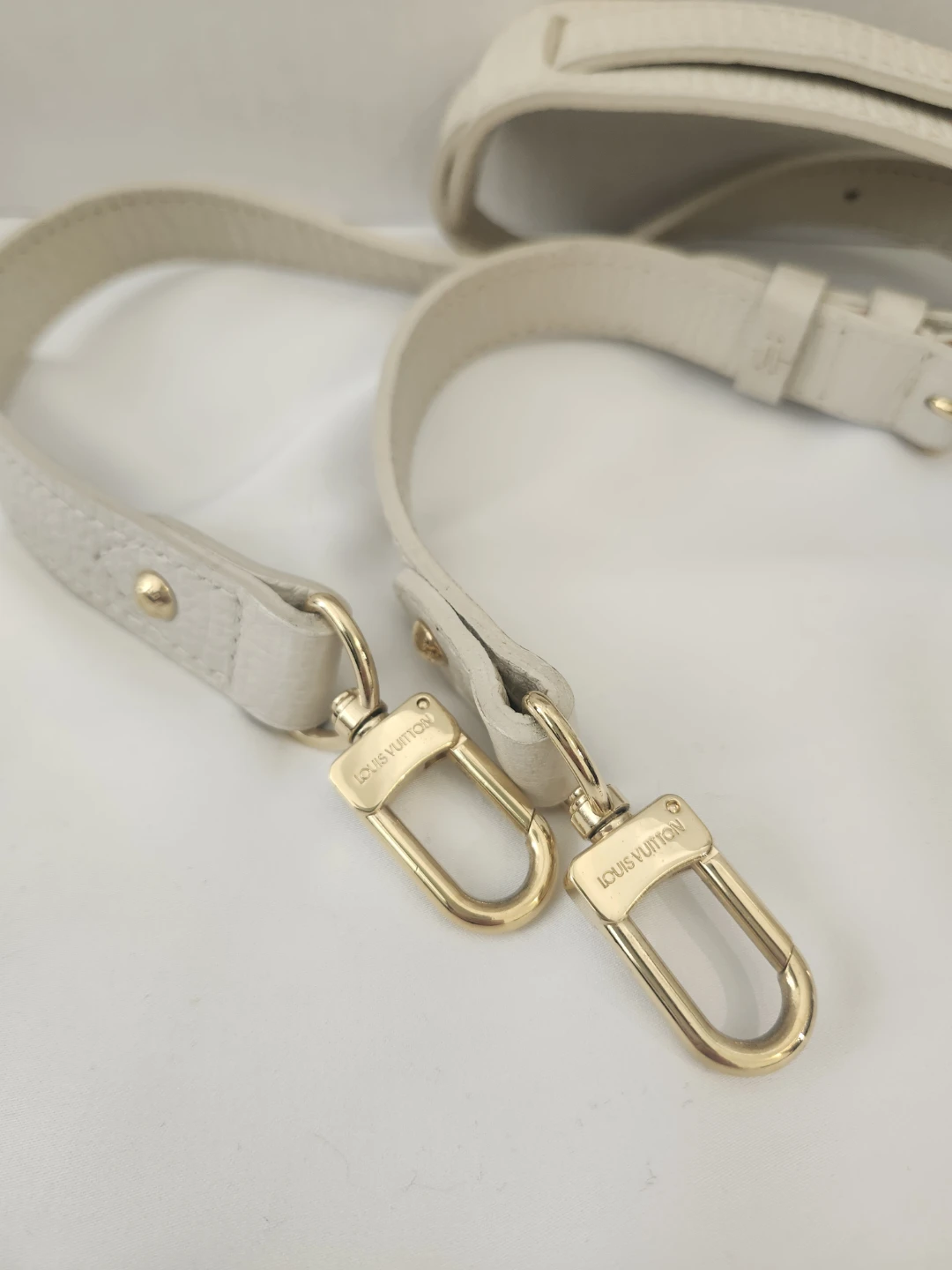 Authentuc Louis Vuitton Monogram Canvas Shoulder Bag with Strap - photo 4