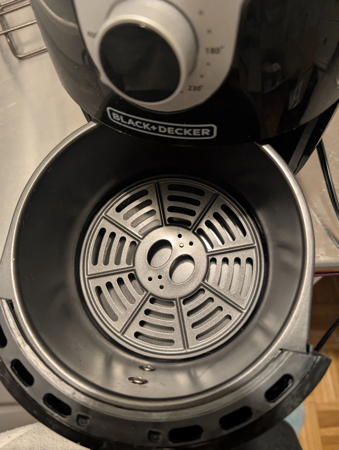 Black+Decker Air Fryer - photo 3