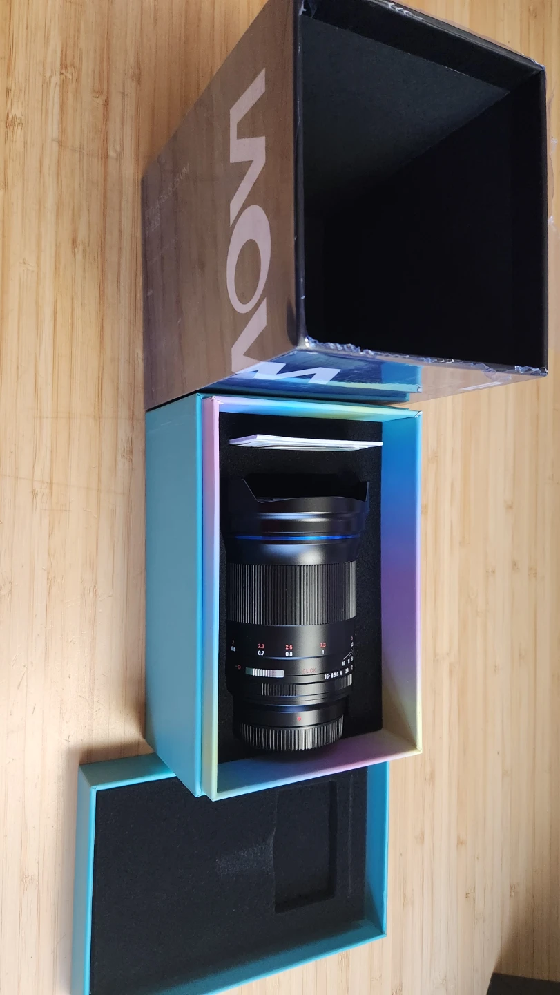 Mint condition Laowa FF II Argus 35mm f/0.95 Camera Lens - photo 2