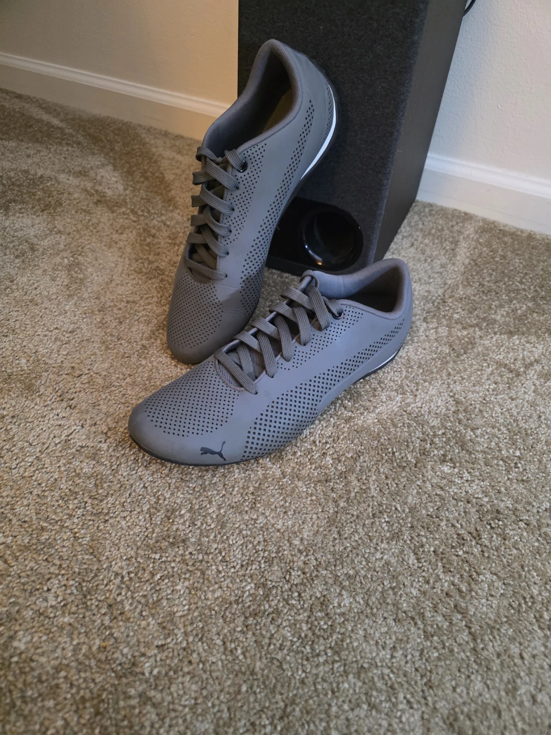 Puma Sneakers