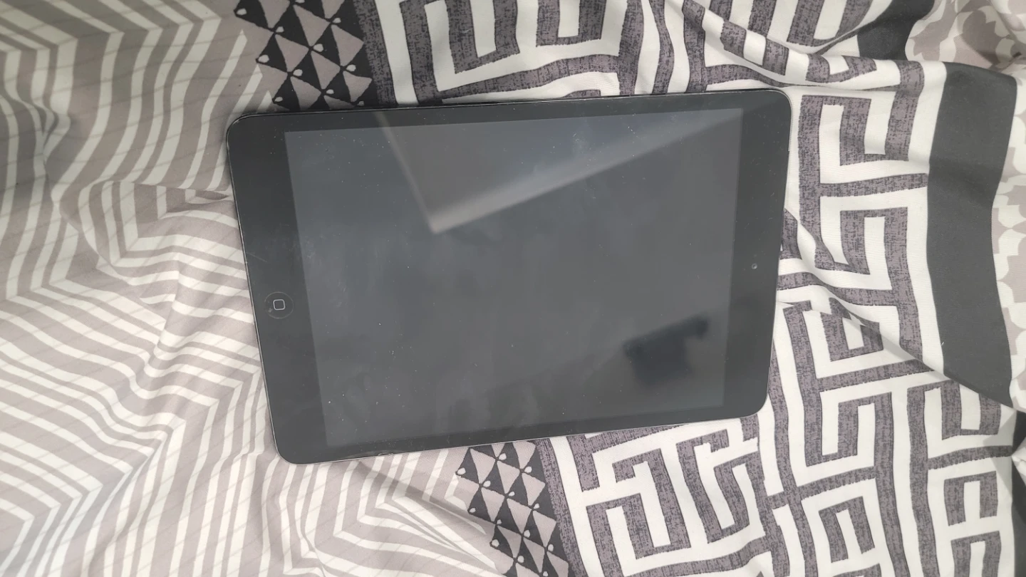 Apple iPad Mini 1st generation - photo 2