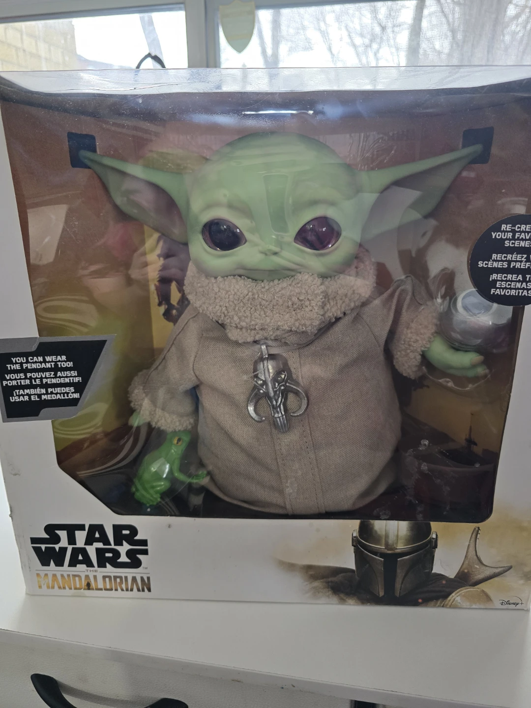 Star Wars The Mandalorian "The Child"