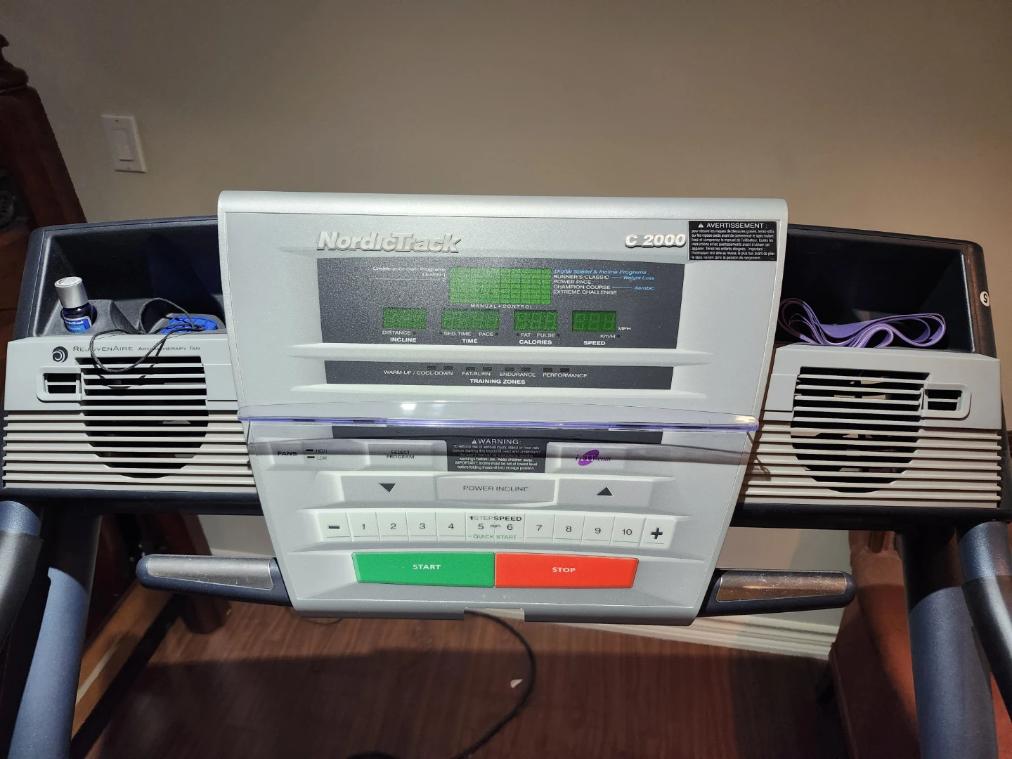 NordicTrack C 2000 Foldable Treadmill - photo 4