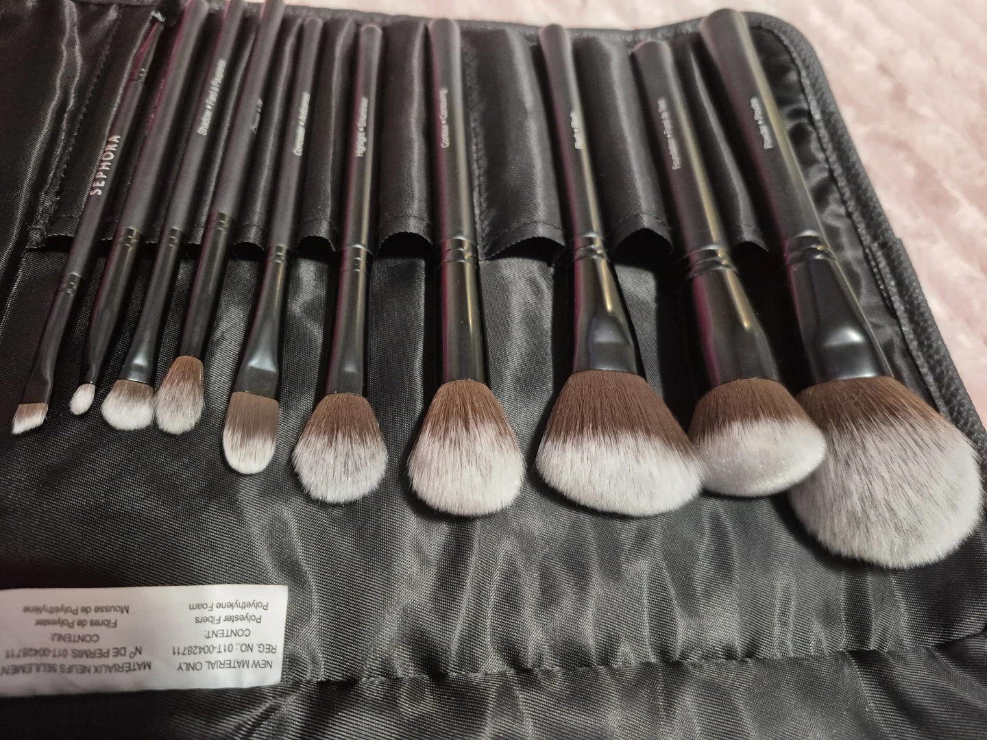 Cosmetics Brushes - photo 2