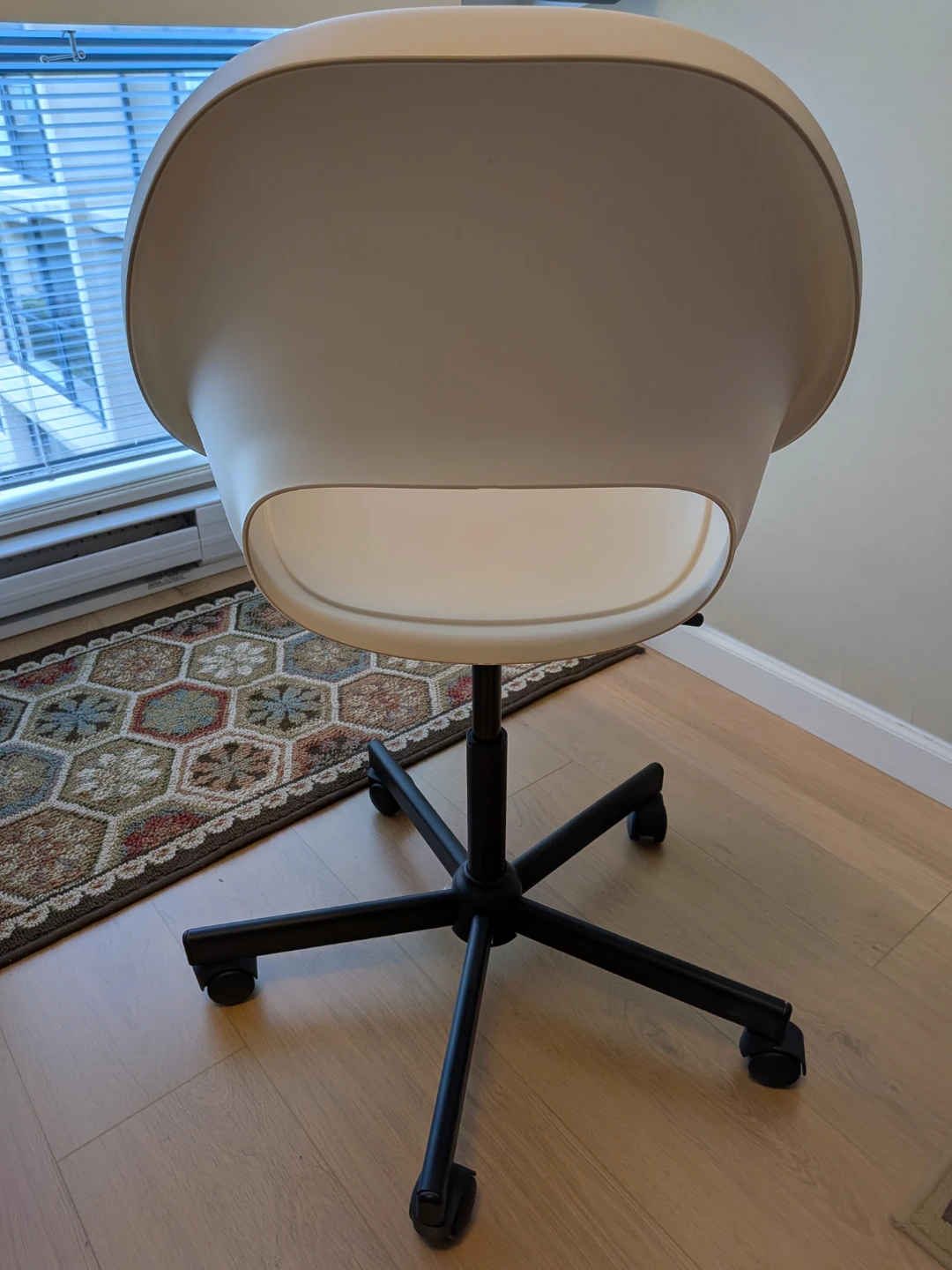 IKEA's Swivel Office Chair 🏆 - photo 2