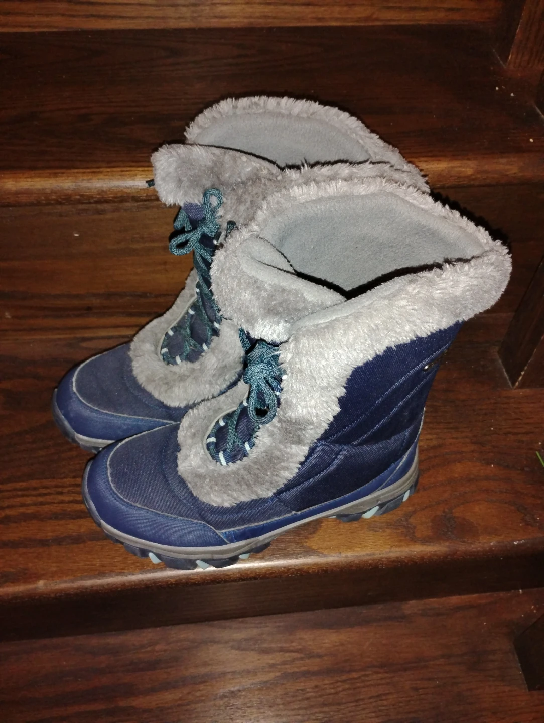 Blue Winter Boots with Faux Fur