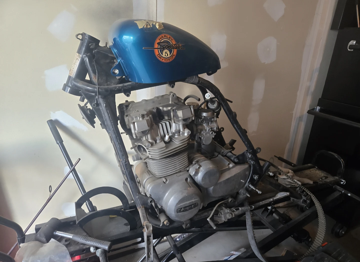 Project Bike 1984 Kawasaki KZ750 LTD