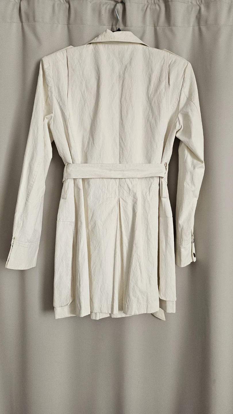 Nanette Lepore Women's Cream Belted Jacket - Size 4 - photo 2