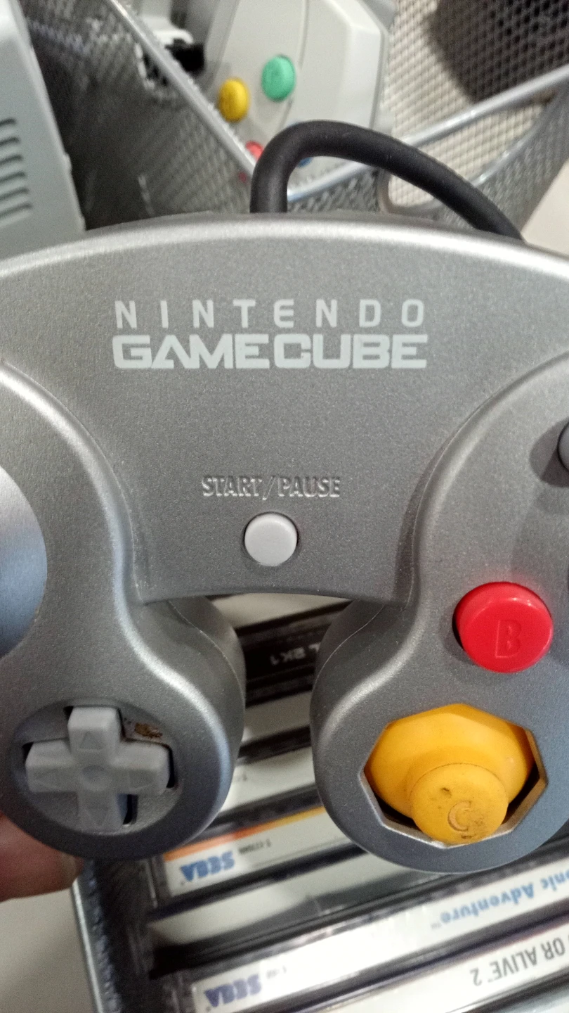 Nintendo GameCube Controller Silver DOL-003 - photo 2
