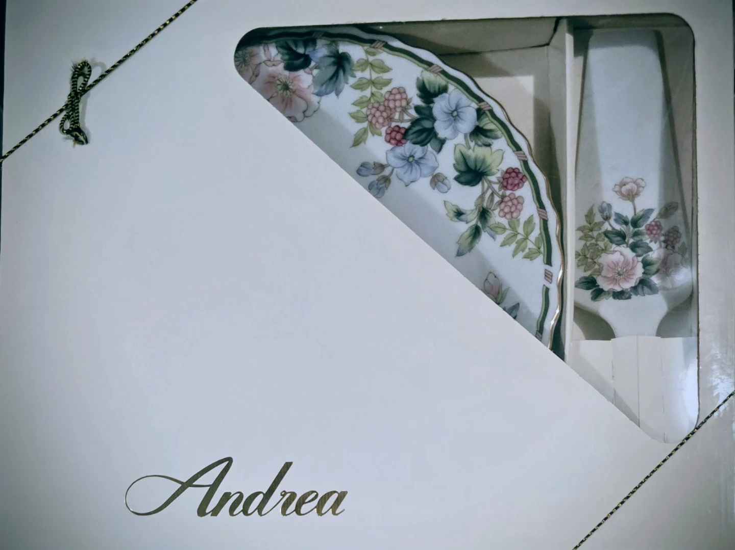 Andrea by Sadek Flowers & Berries Cake Server and Plate Set - photo 2