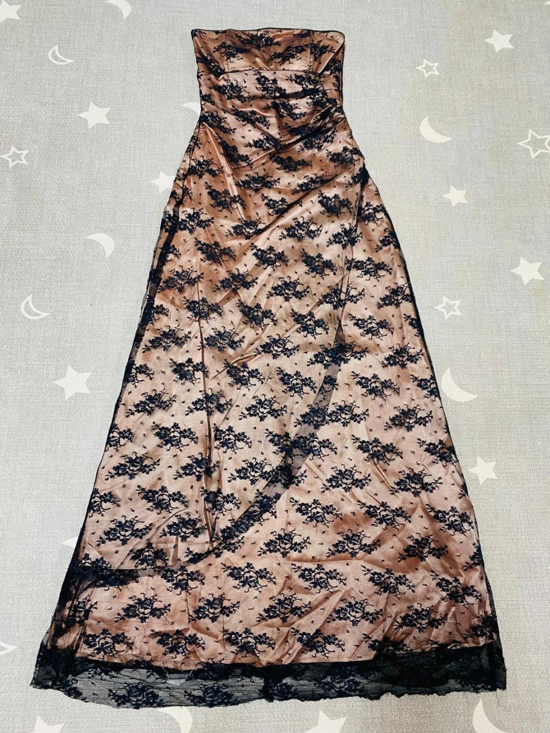 Strapless Lace Corset Gown - photo 2