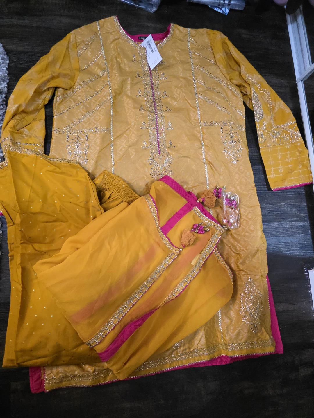 J. Formal  XX-Large Yellow Kurti 3 piece Dupatta