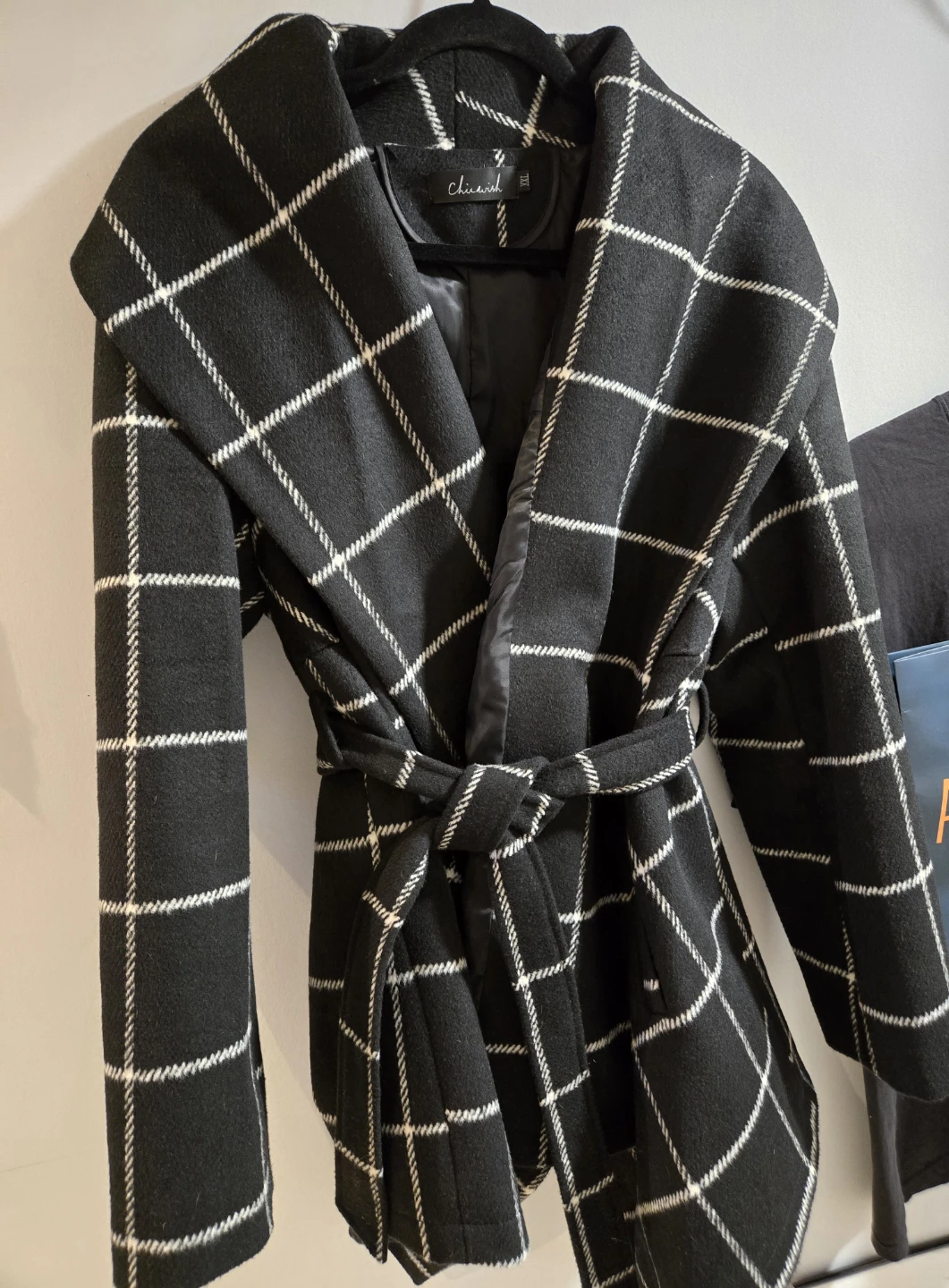 Women's Wool Coat - Brand NEW - photo 2