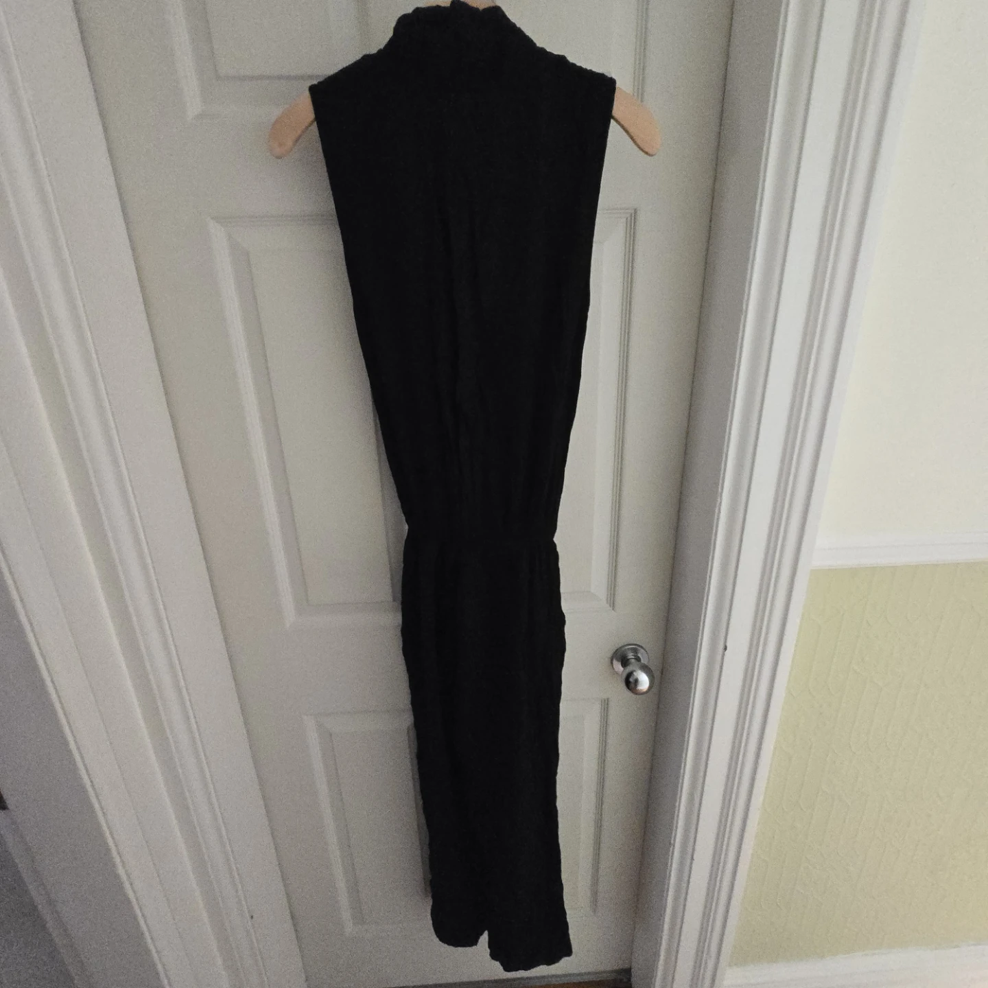 Black Sleeveless Jumpsuit - photo 2