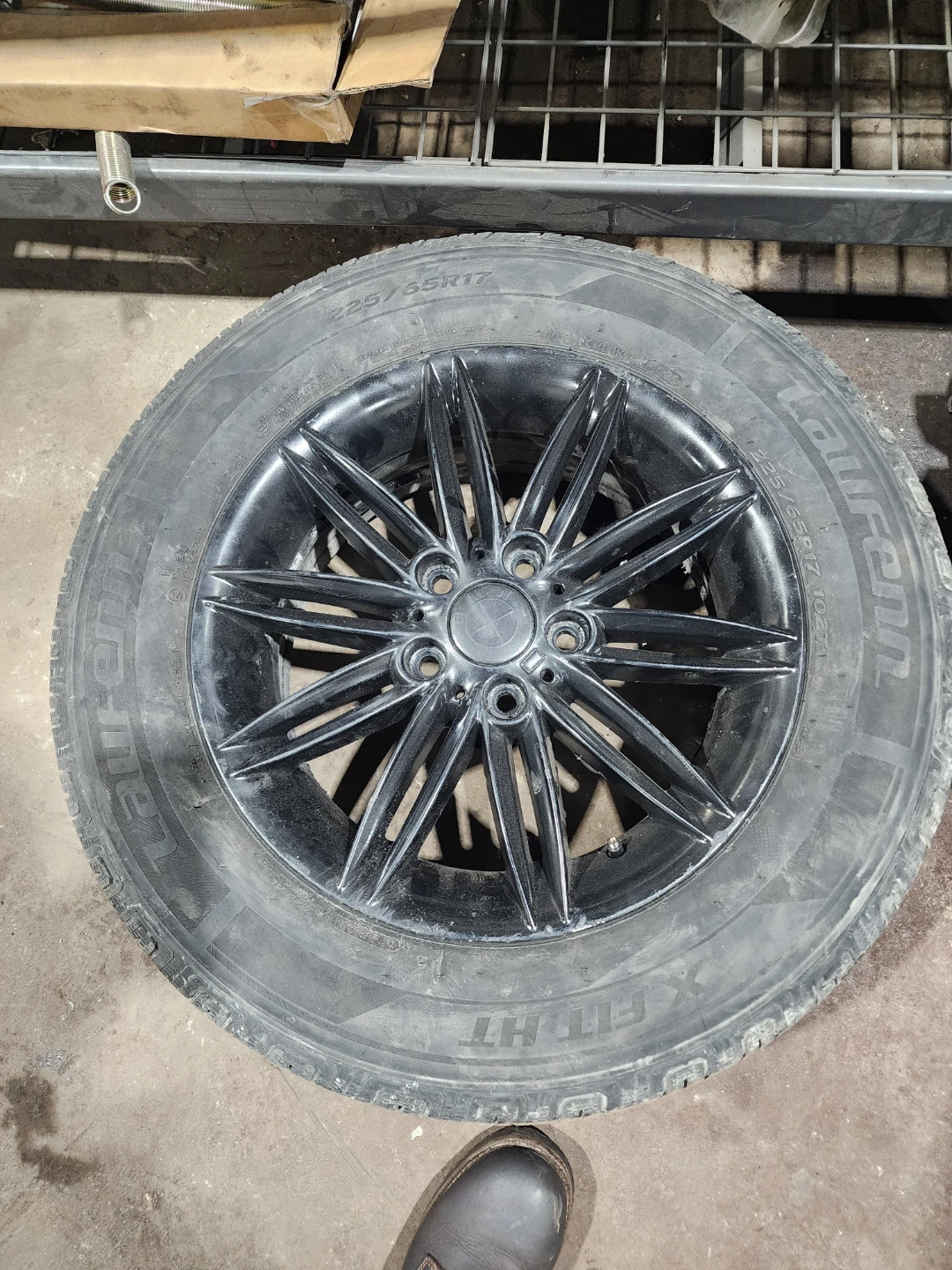 Set of 4 Tires with Rims - photo 4