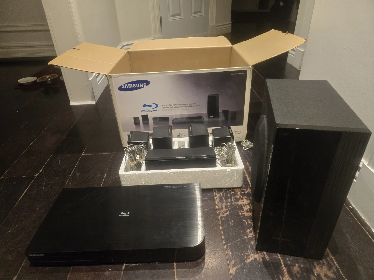 Samsung Blu-ray Home Entertainment System - photo 2
