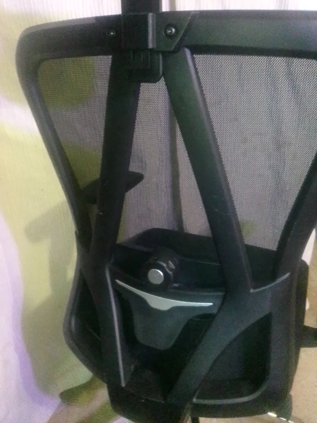 Black Mesh Office Chair with Headrest - photo 3