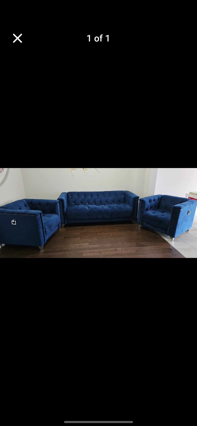 Blue Velvet Tufted Sofa and Accent Chairs Set