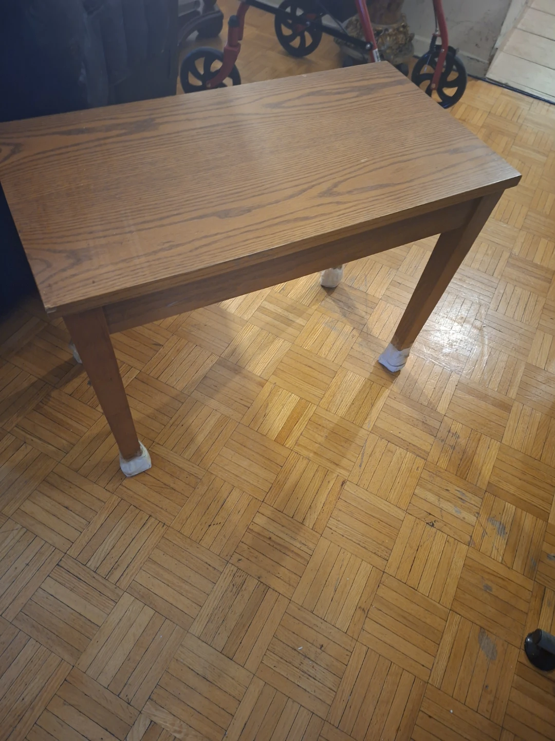 🥕 Wooden Coffee Table