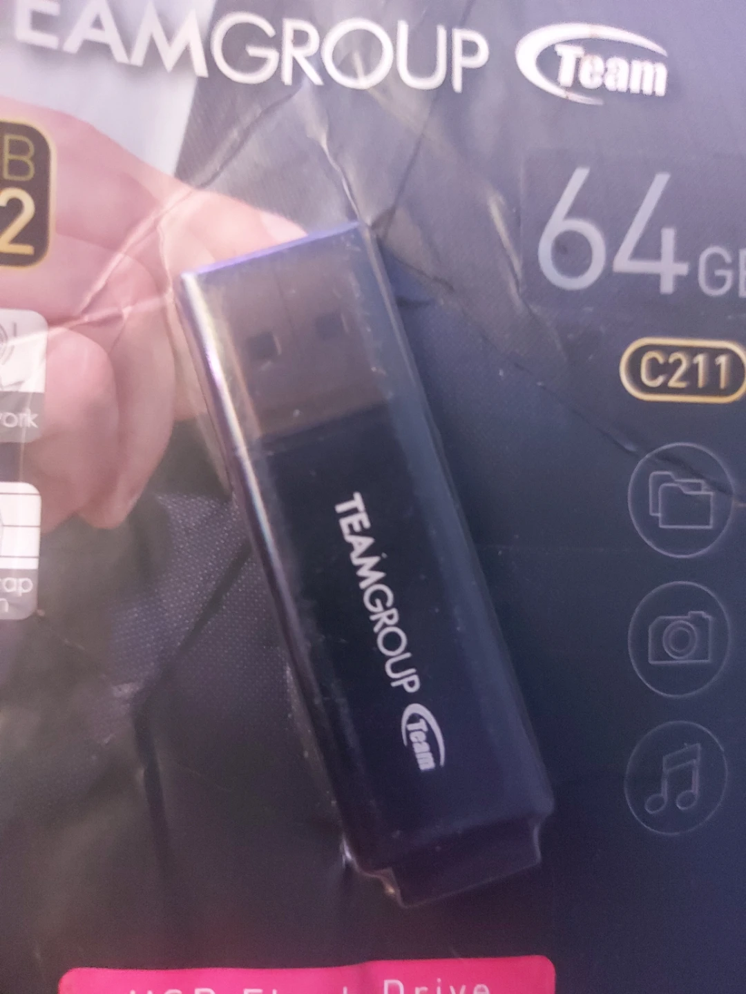 TeamGroup 64GB USB Flash Drive - photo 2