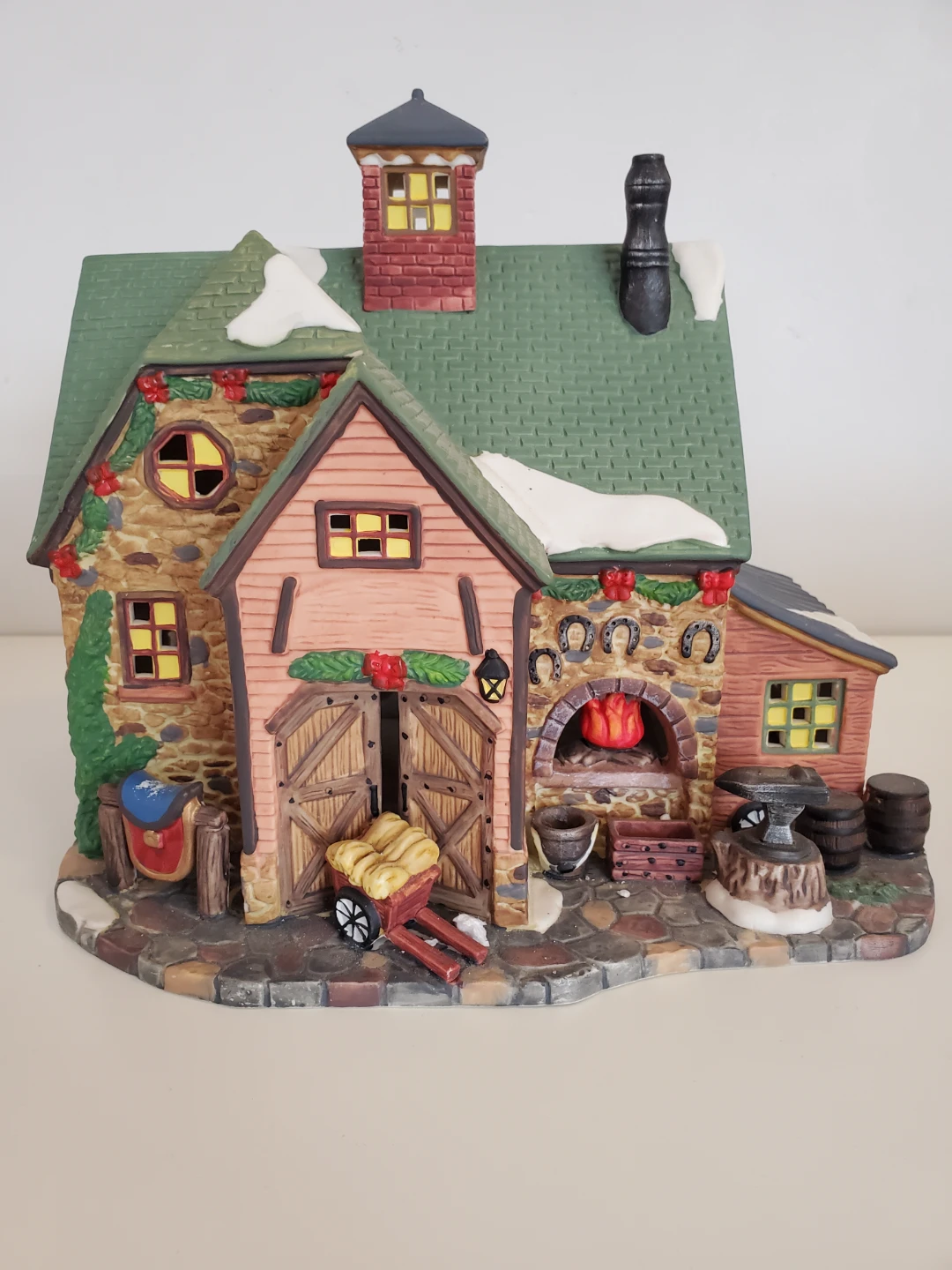 Christmas Village Light Up Chalet...Vguc