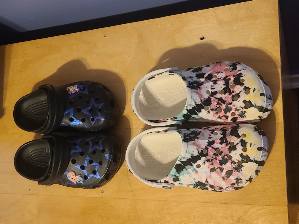 Crocs Toddler Shoes - Size 2 - photo 2