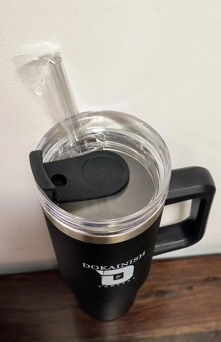 Dokainish & Company Tumbler with Handle (900ml) - photo 2