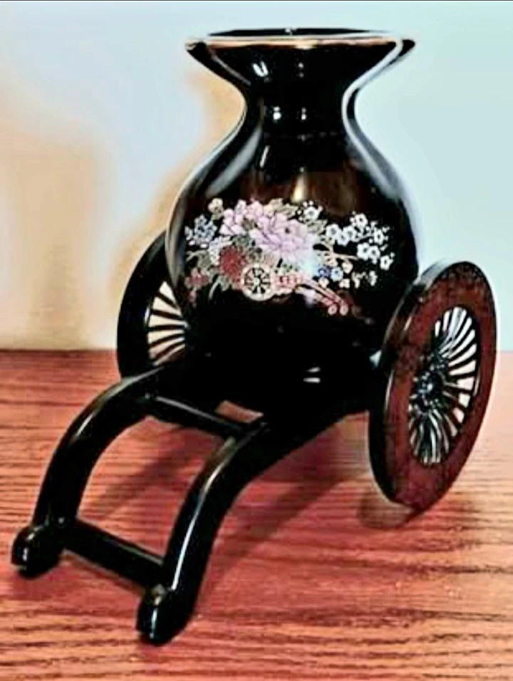 New Floral Porcelain Vase with Cart - photo 4