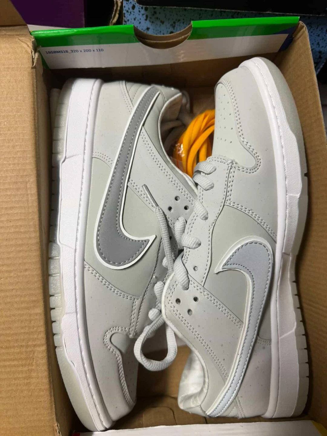 Nike Dunk Low Grey White