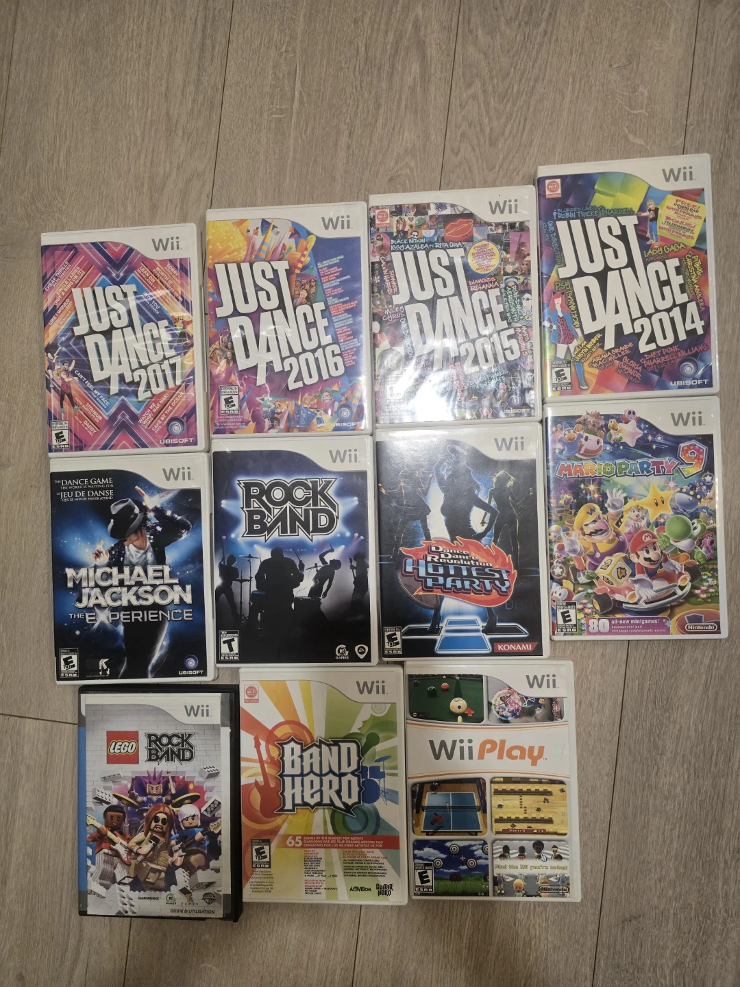 Wii Video Games $10+ - photo 2