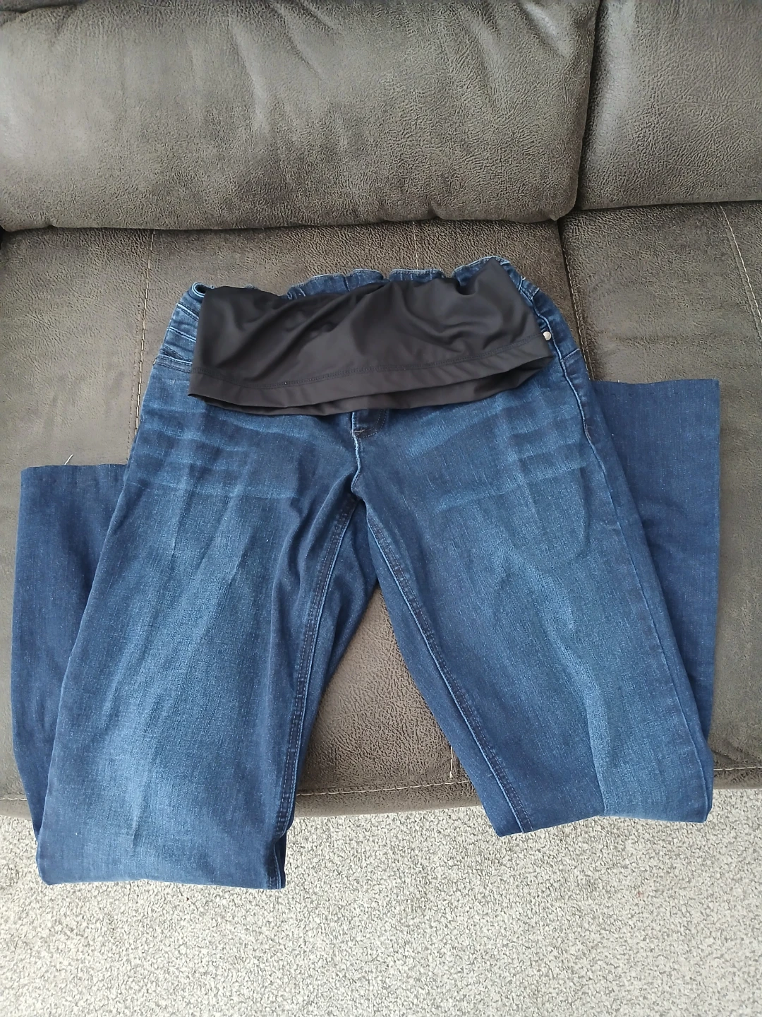Maternity Jeans Dark Wash Size Medium