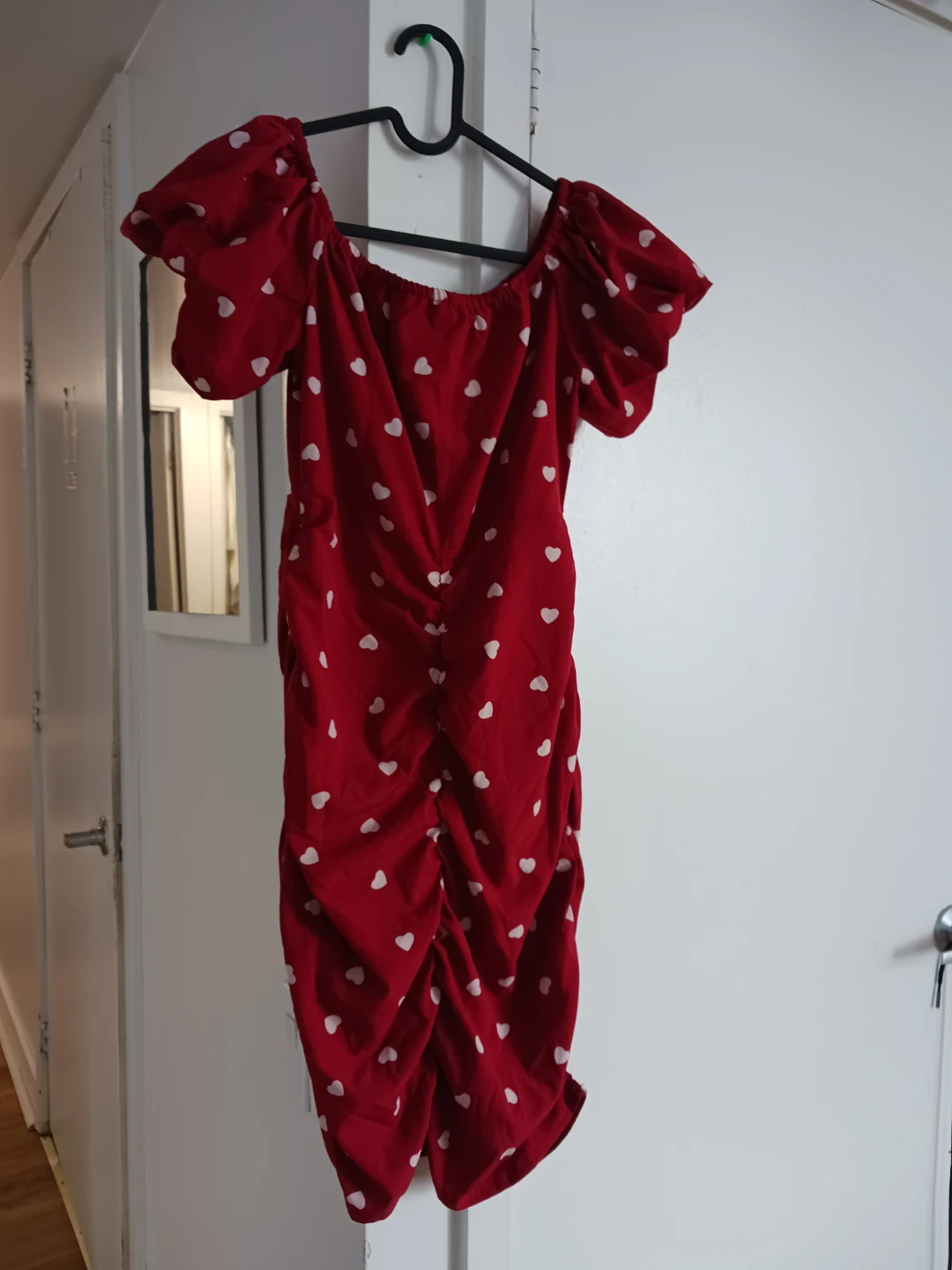 Red Heart Print Puff Sleeve Ruched Dress