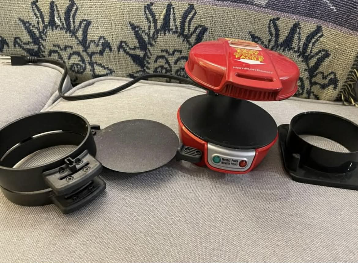 Hamilton Beach Breakfast Sandwich Maker - photo 2