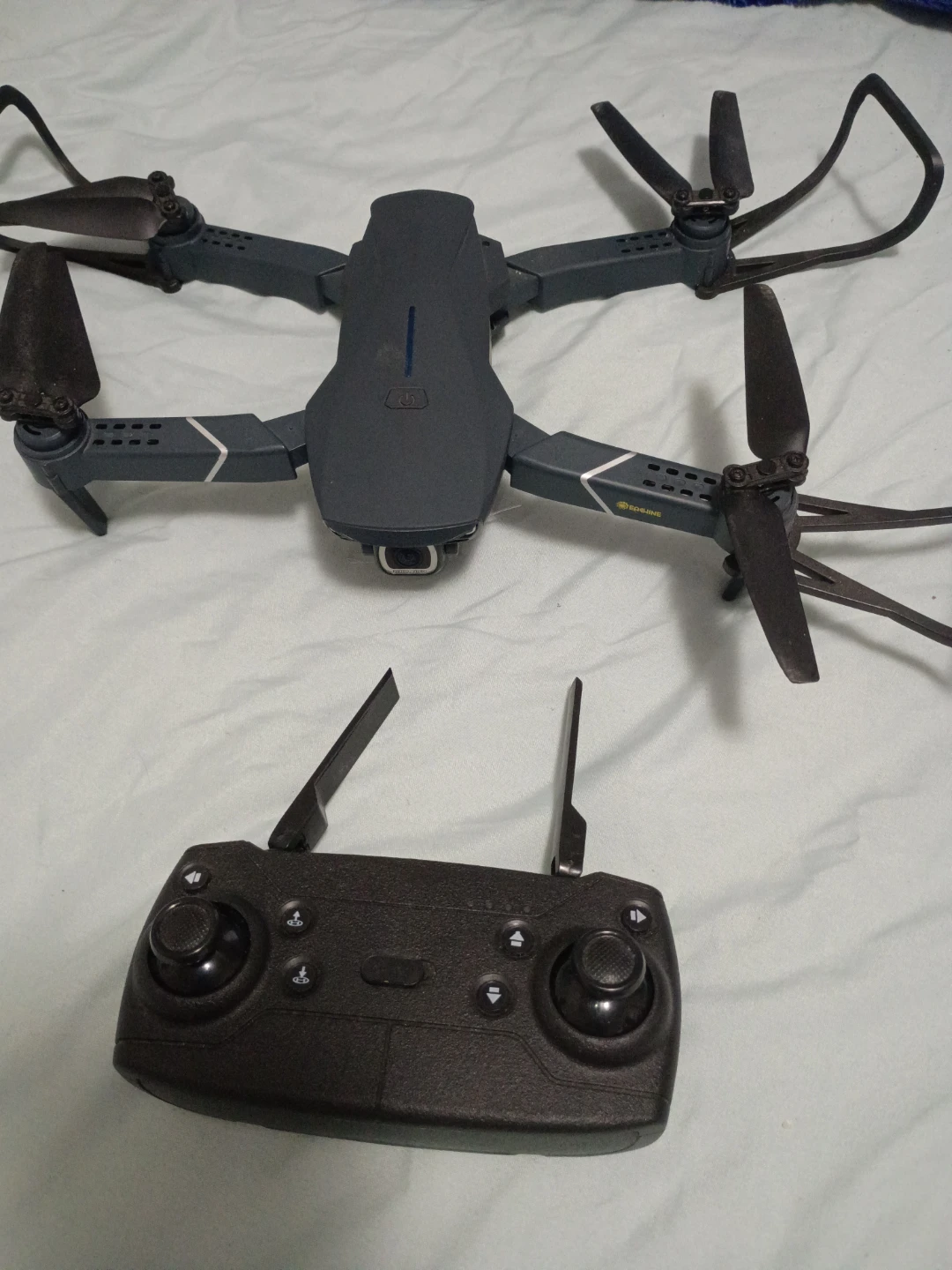 Gray Foldable Drone with Remote Control - photo 2