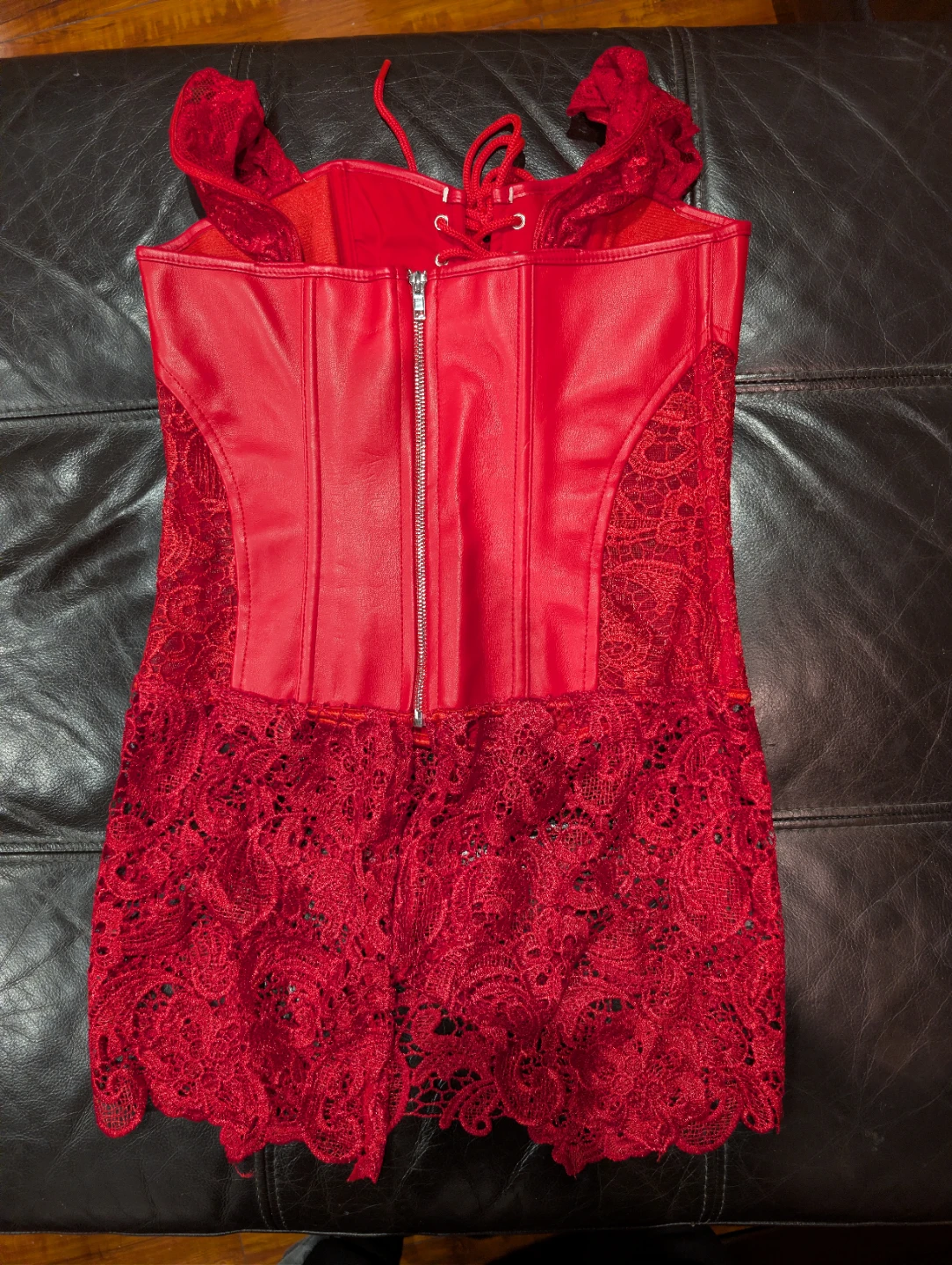 Red Lace Corset with Matching G-String - photo 2