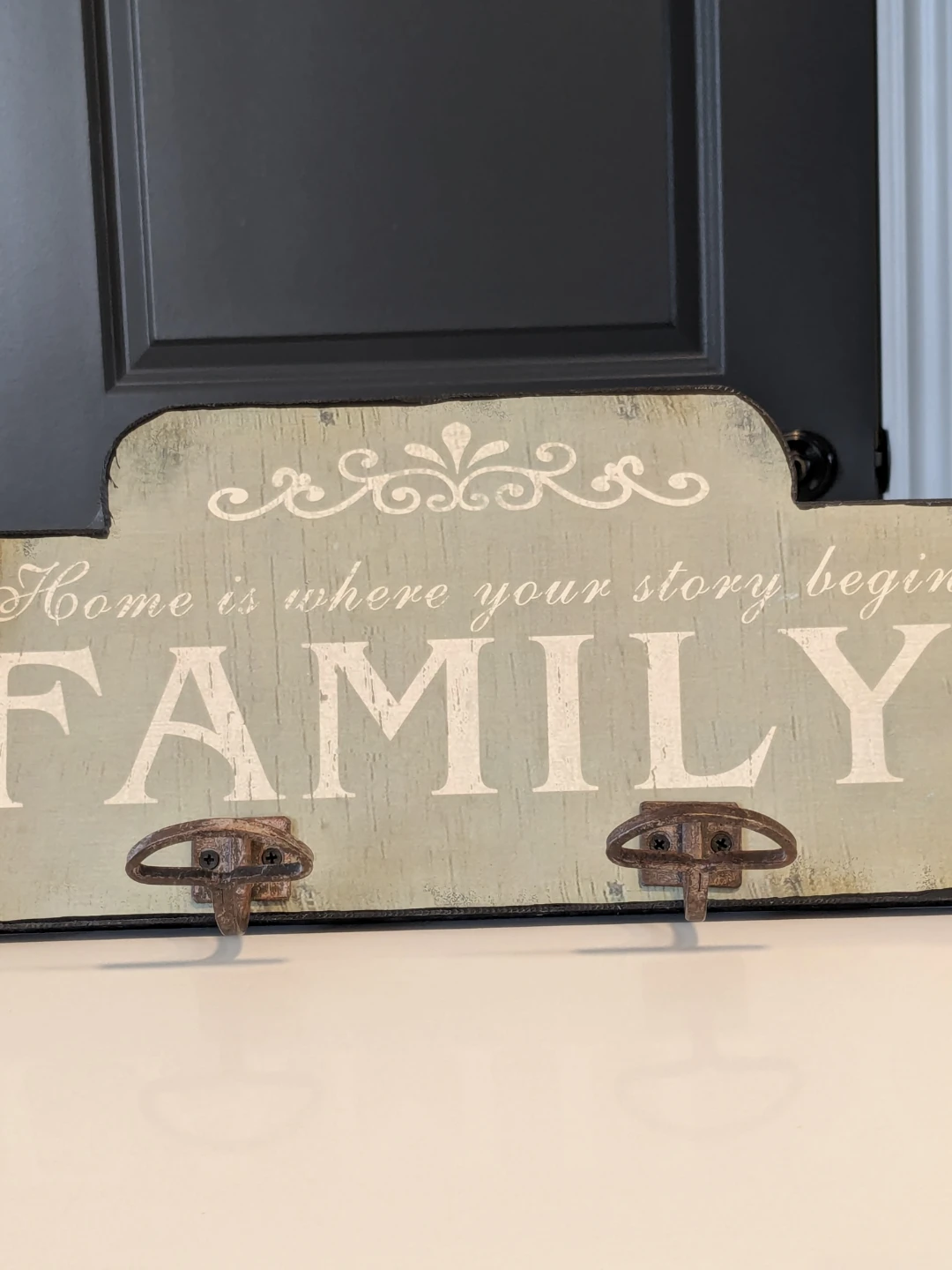 Decorative FAMILY Wall Hook Sign - photo 2