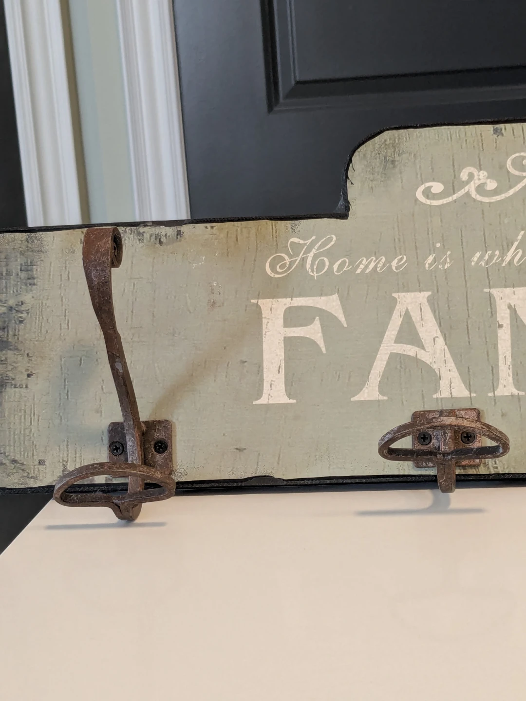 Decorative FAMILY Wall Hook Sign - photo 3