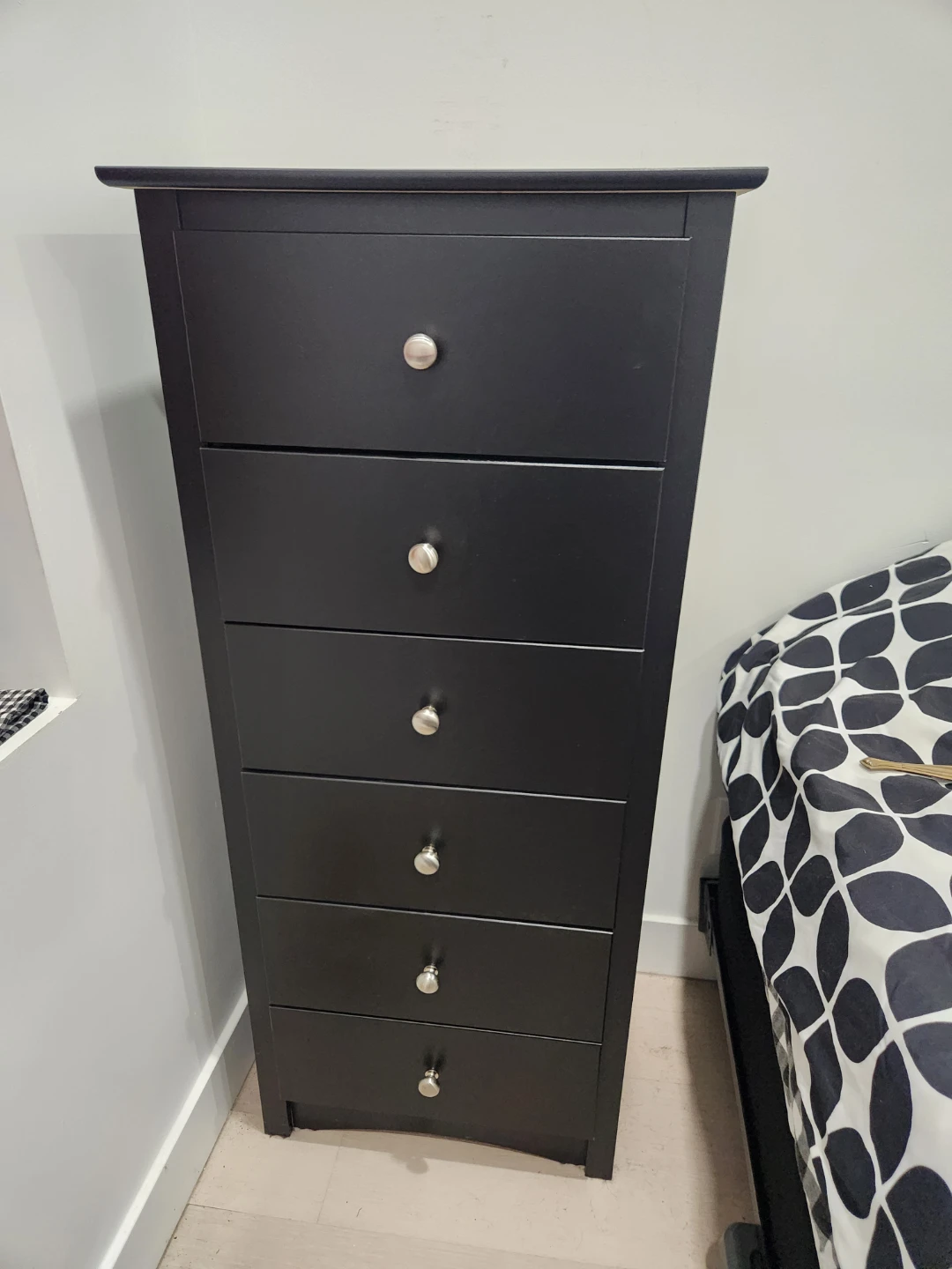 Black 6-Drawer Tall Dresser