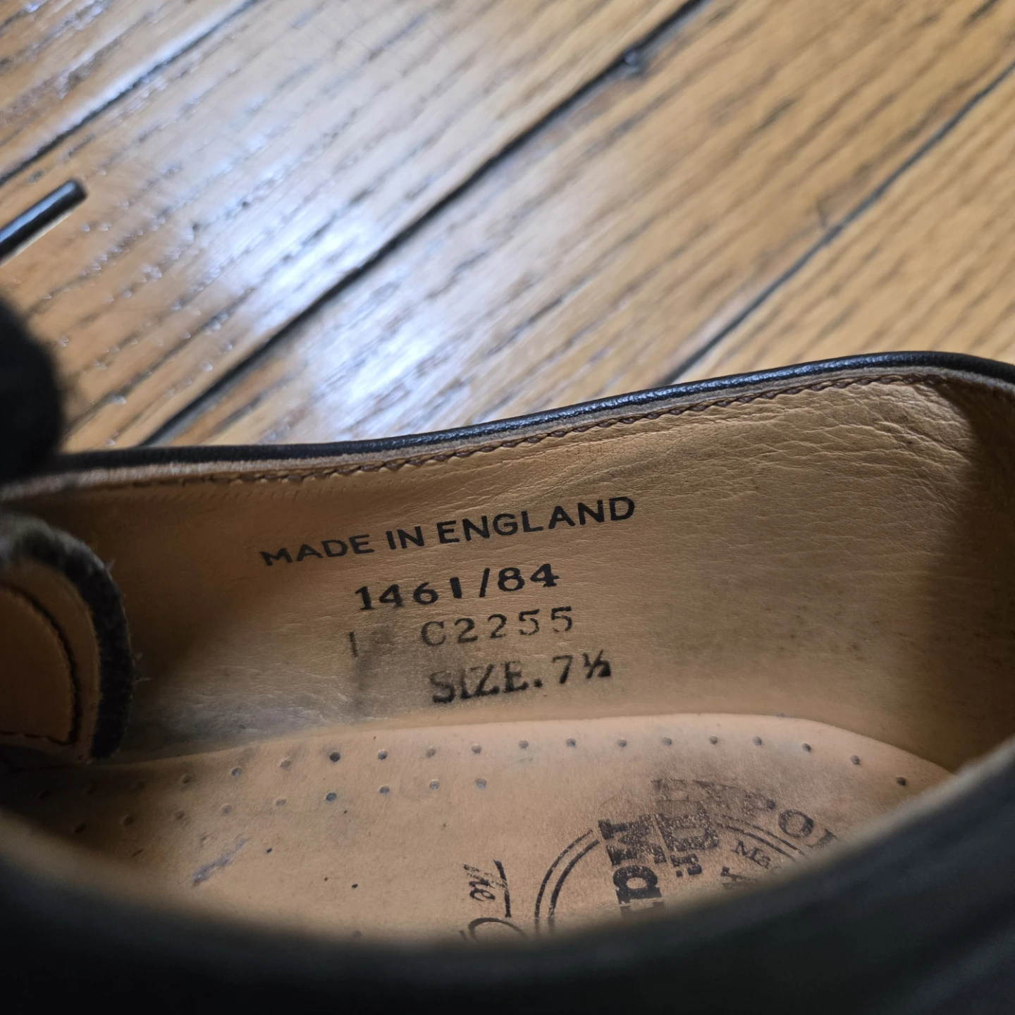 Dr. Martens Black Leather Oxford Shoes Size 7.5 - photo 4