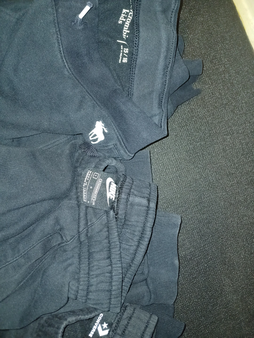 Nike Sweatpants Bundle 14 pants for $32 - photo 5