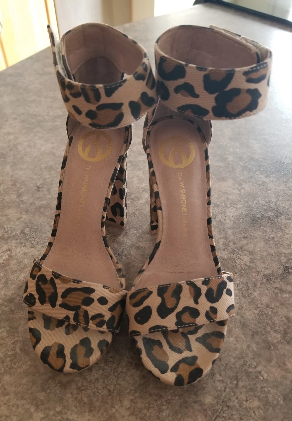 Wishbone leopard high heel shoes