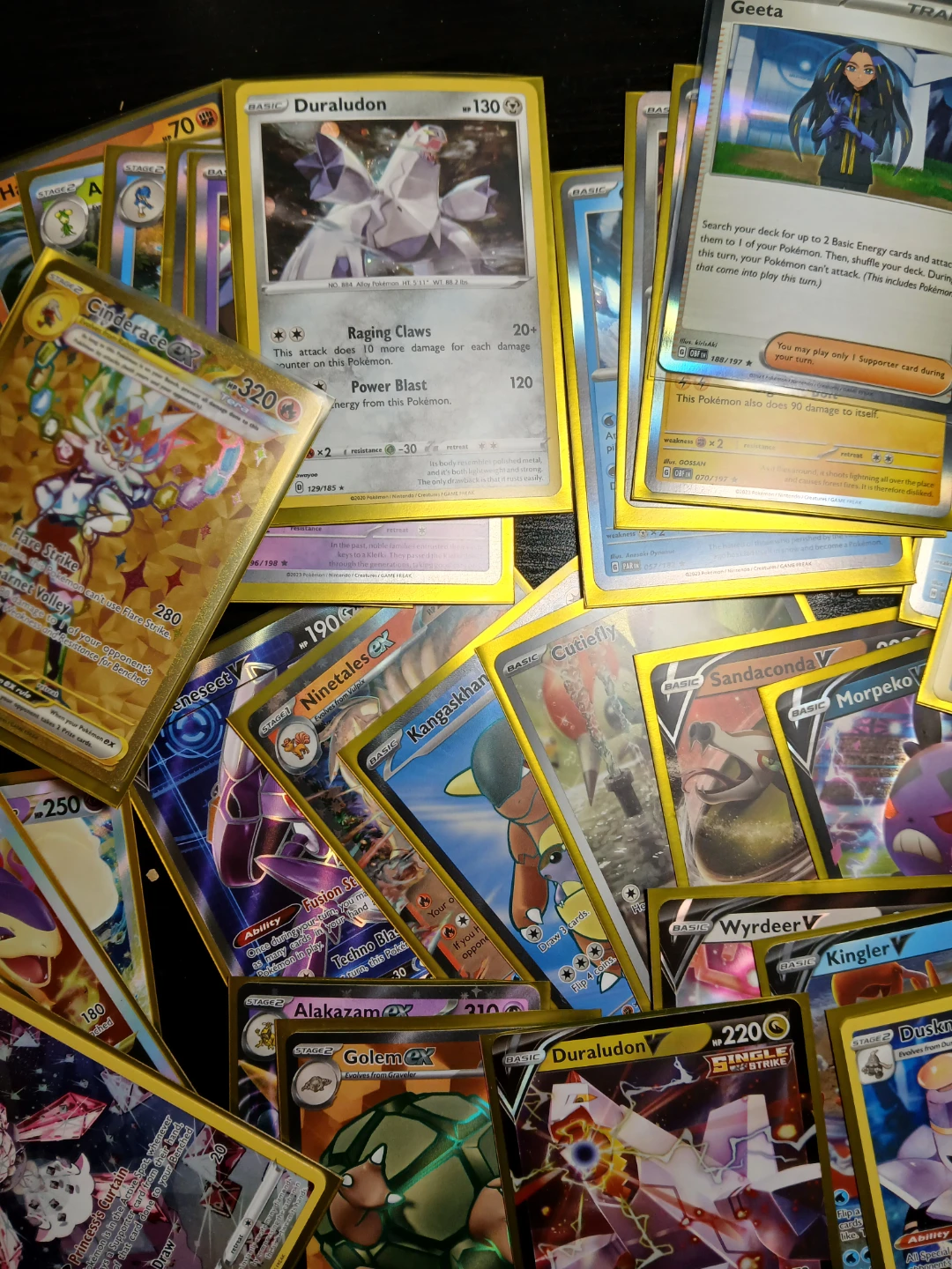 Pokémon Trading Cards - photo 3