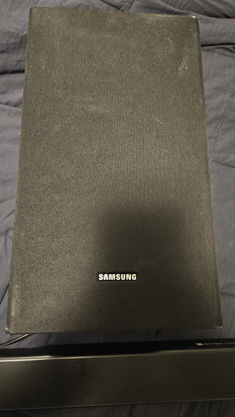 Samsung Soundbar and Subwoofer